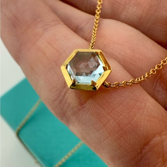 Tiffany & Co. Blue Topaz Paloma Studio Necklace in 18k Yellow Gold 16-18” - Picture 4 of 7